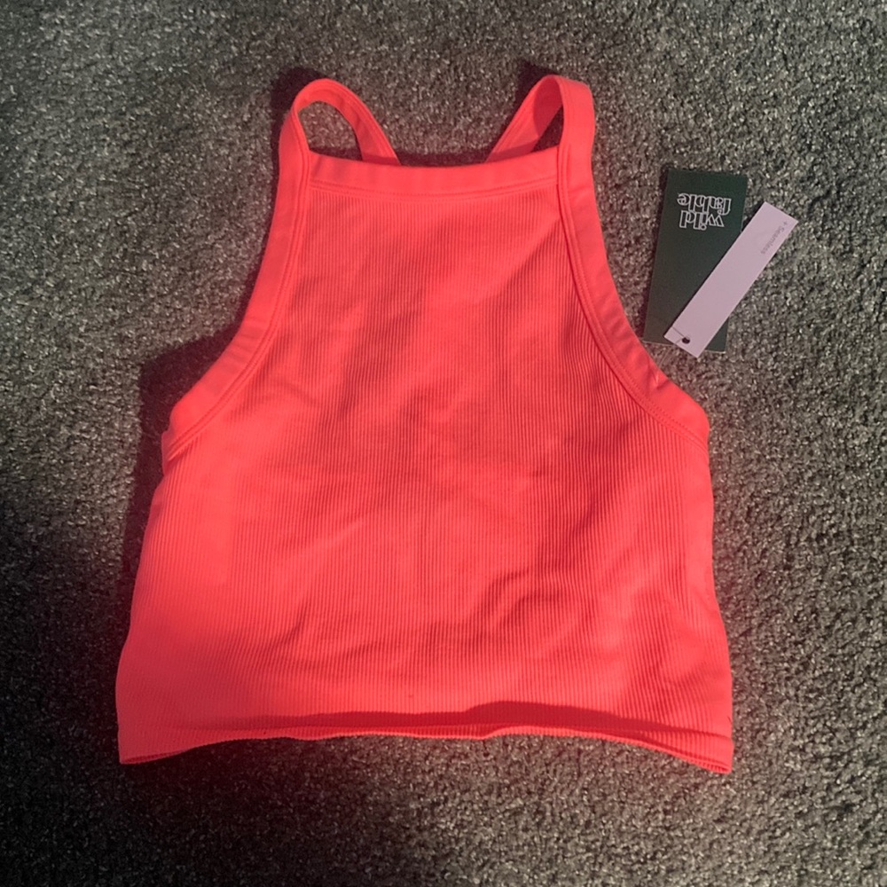 hot pink cropped tank! size xs new with tags!